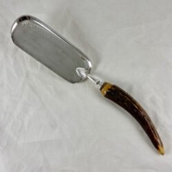 Atkin Brothers Sheffield Stag Horn & Silver Plate Crumber